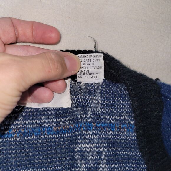 Vtg Gitano Sweater Mens Sz S Blue Knit 80s Aztec Ski Snow Korea Button Retro - Picture 13 of 16